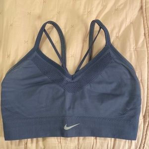 Nike Womens L Sports Bra